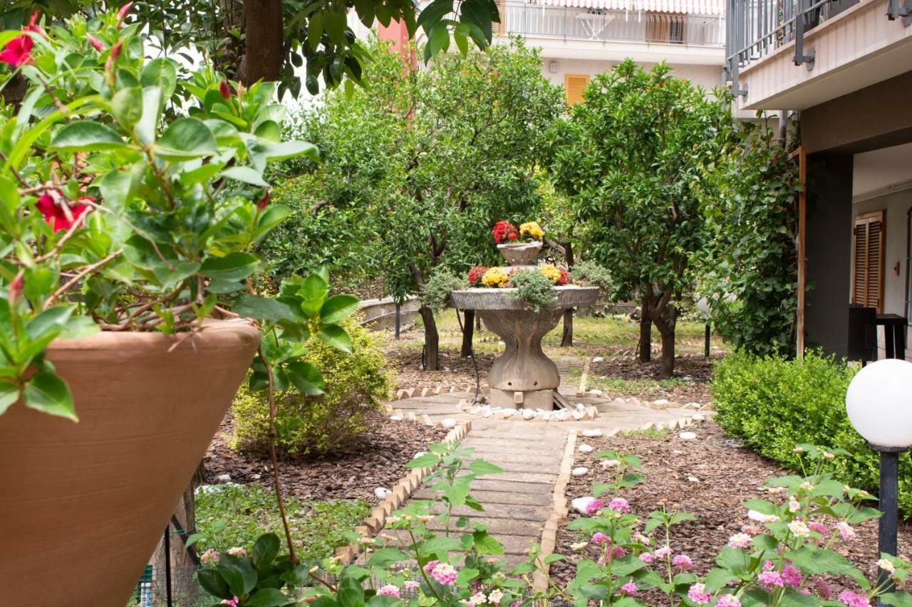 Villa Franca Mini Appartamenti 비쉘리에 외부 사진